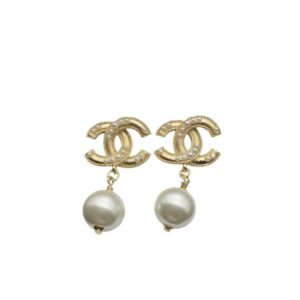 Chanel CC Pearl Gold Earrings